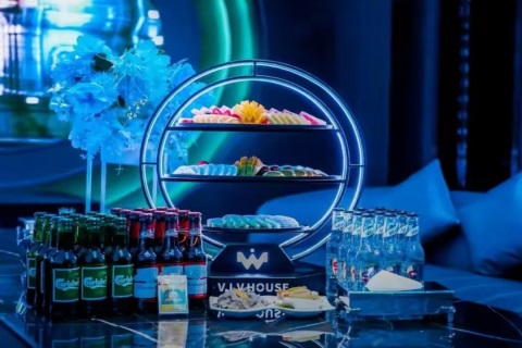 酒泉夜场诚聘礼仪人员 日结1300-1500元 专车接送